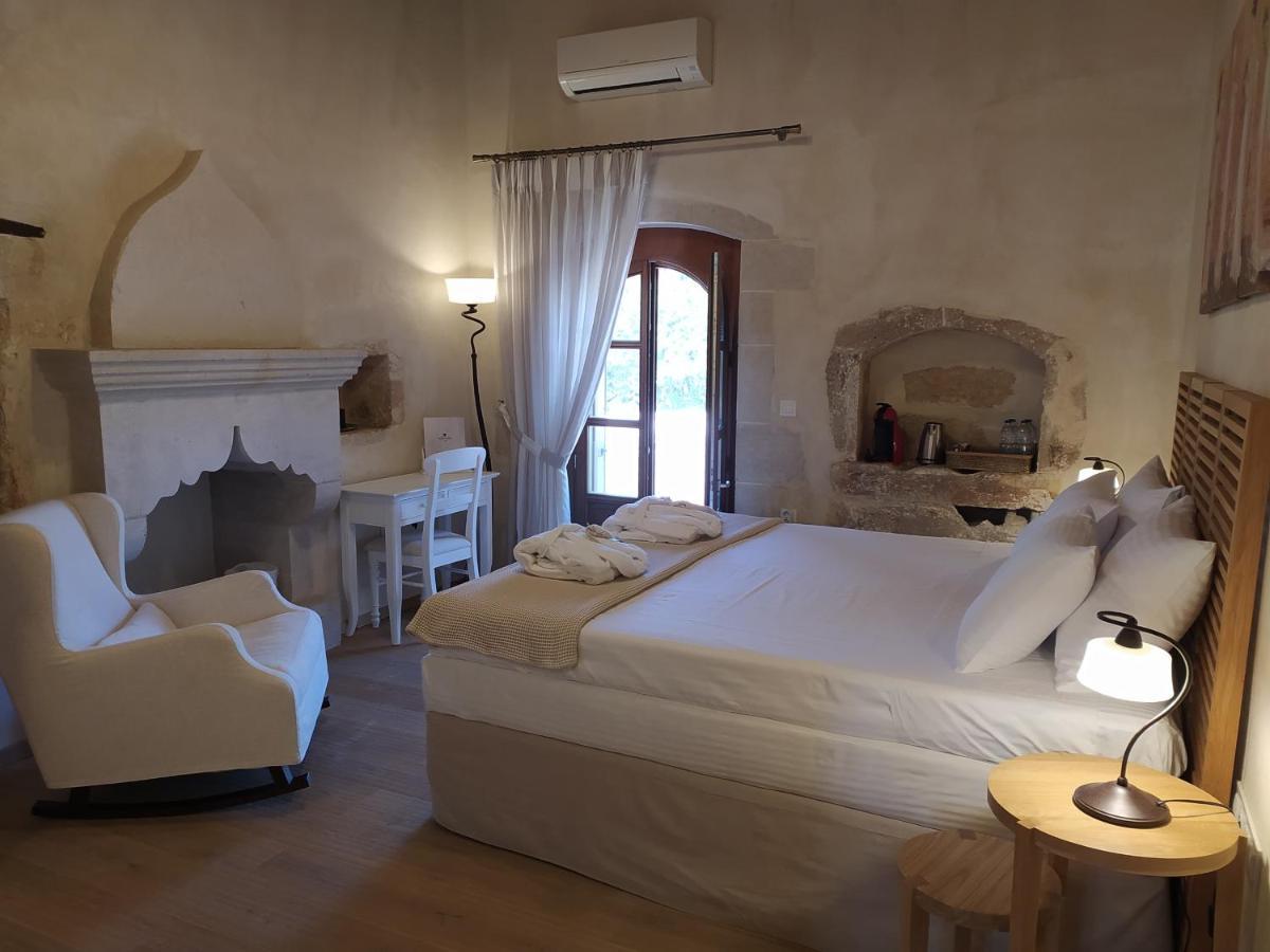 Wild Violet Villa: An Old Vision Of Luxury Melidhonion  ภายนอก รูปภาพ