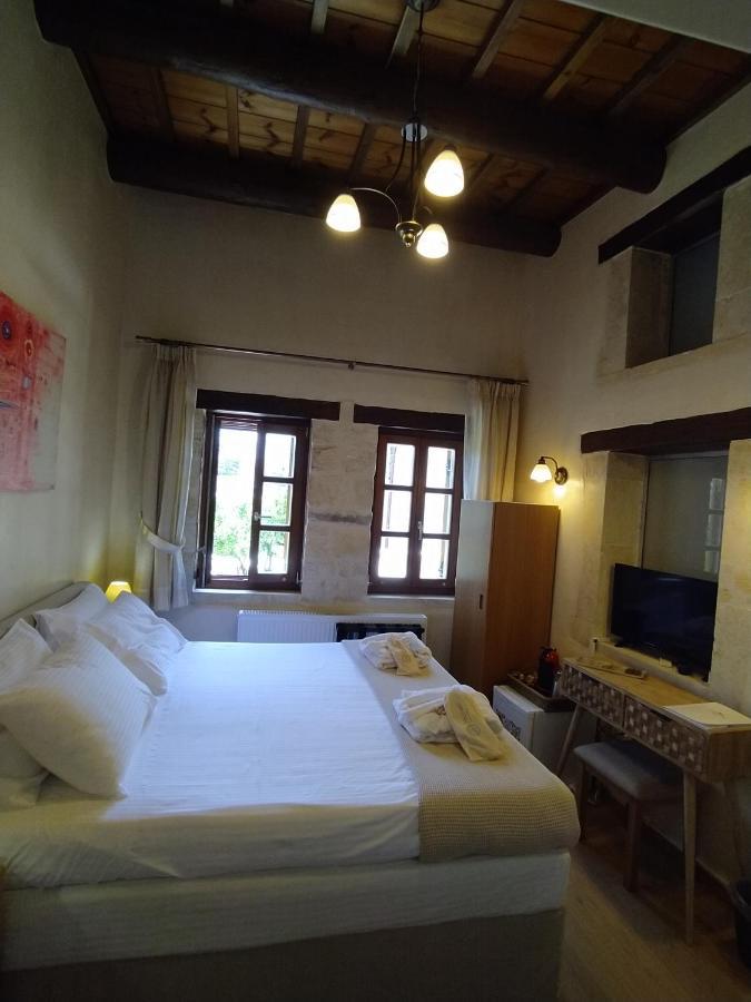 Wild Violet Villa: An Old Vision Of Luxury Melidhonion  ภายนอก รูปภาพ