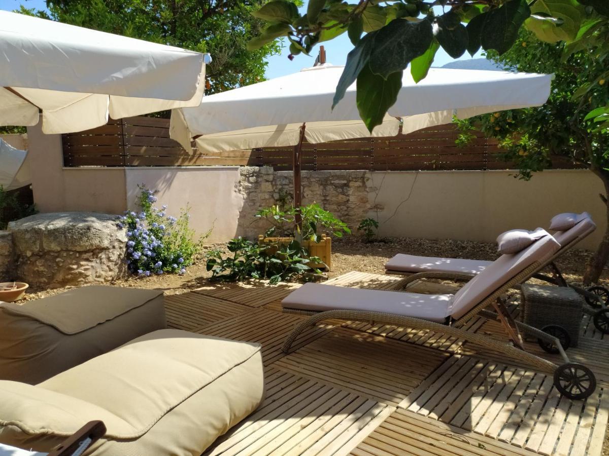 Wild Violet Villa: An Old Vision Of Luxury Melidhonion  ภายนอก รูปภาพ